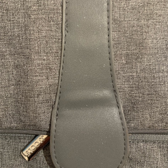 J J Cole Gray Diaper Bag/Backpack with Shoulder Strap - Picture 10 of 11